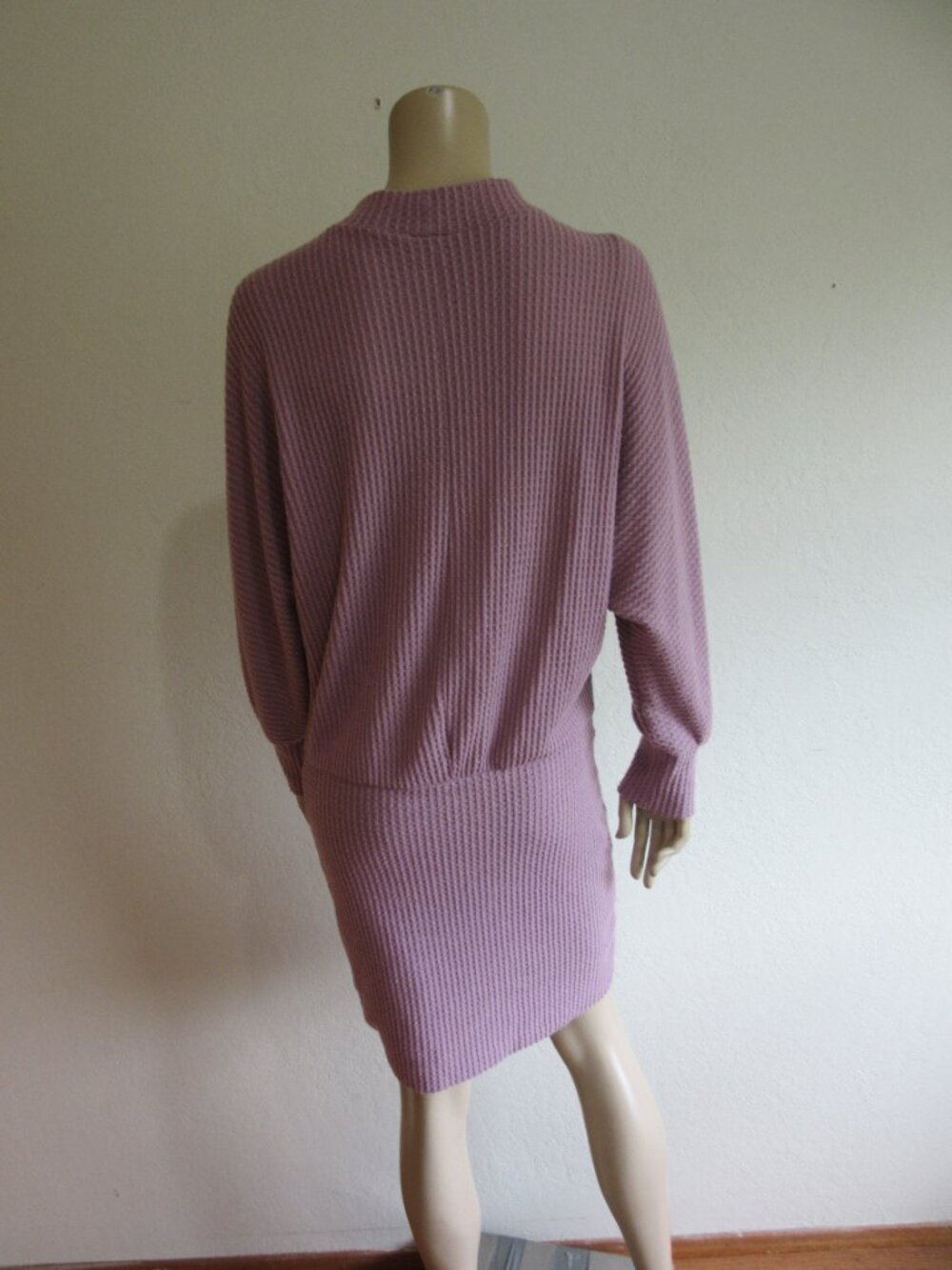 Fredes Lavender Waffle Knit M Long Sleeve Dress - Picture 2 of 3